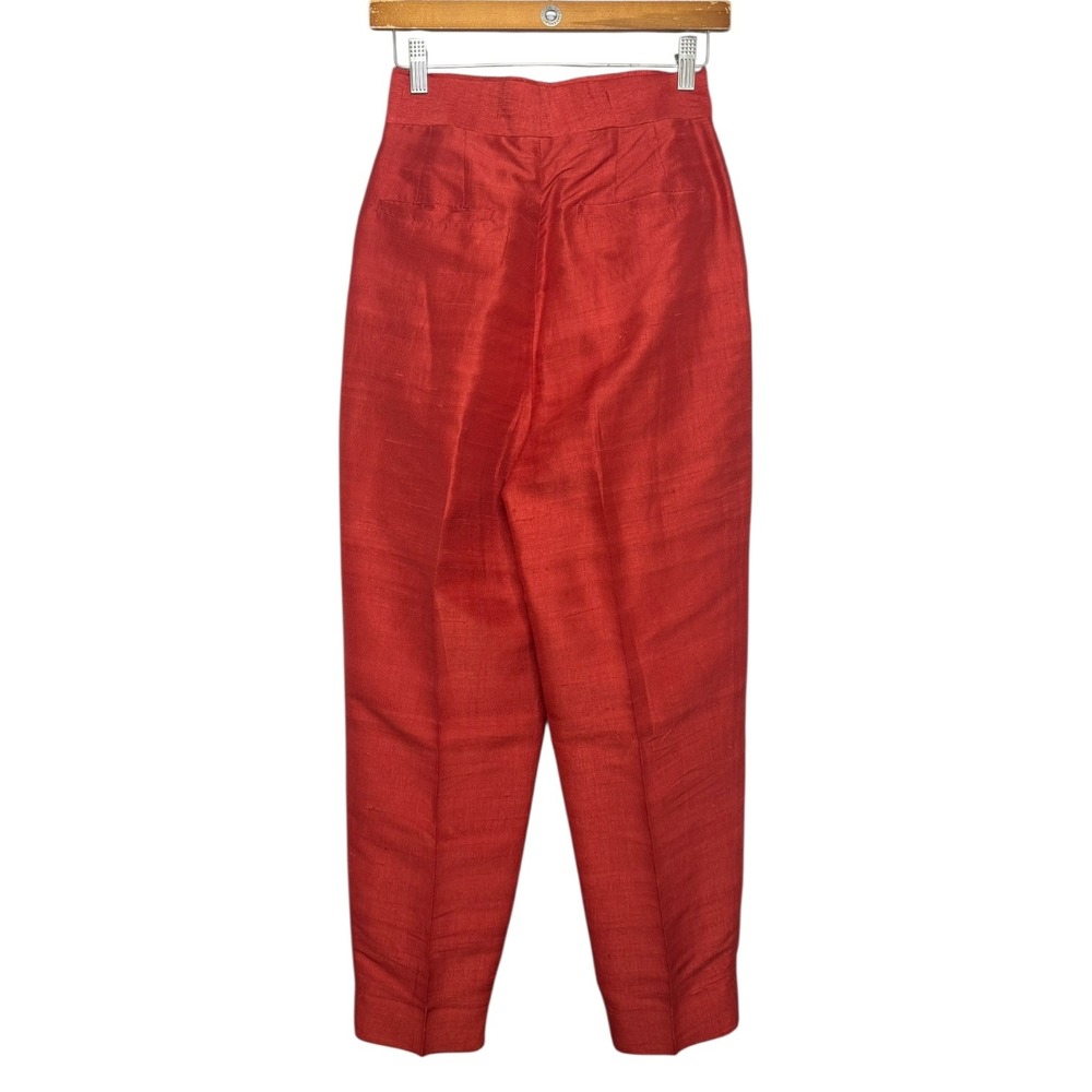 Julia Amory Elegant Classic Quiet Luxury Silk Pleated‎ Taper Trouser Red XS - Picture 2 of 6